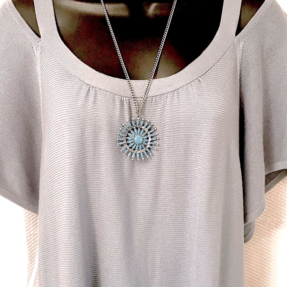 Joseph A | NWT Elevated Stone Blue Flutter Sleeve Cold Shoulder Tunic Sweater